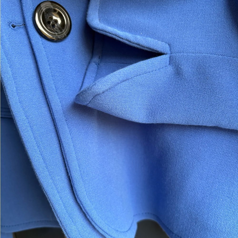 Focus 2000 Women's Vibrant Blue Blazer - Picture 5 of 6